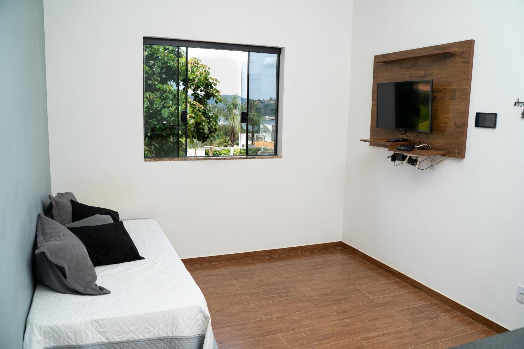 Casa Com Piscina Vista Para Lago, 03 Quartos Confortaveis Capitólio Exterior foto