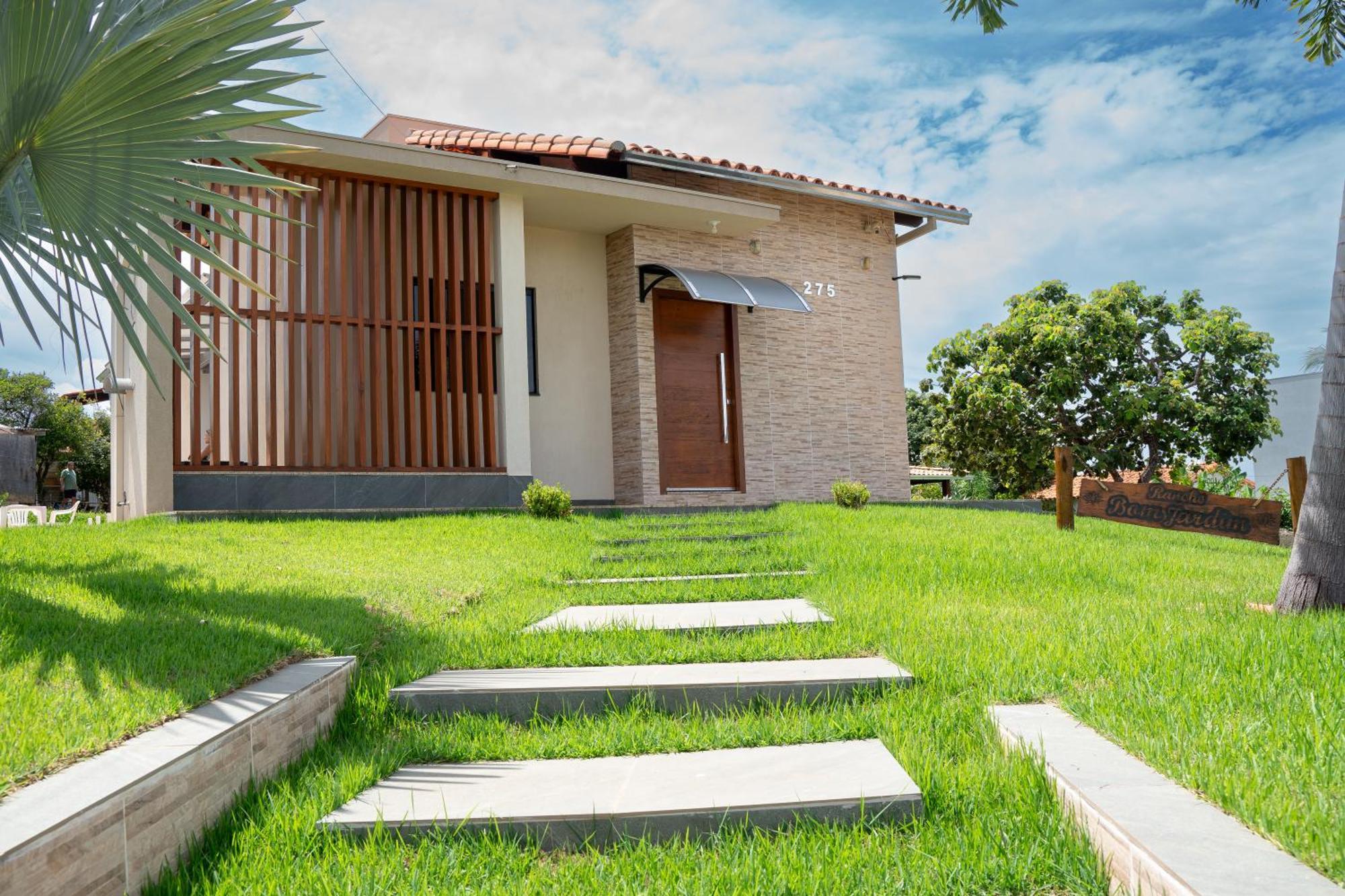 Casa Com Piscina Vista Para Lago, 03 Quartos Confortaveis Capitólio Exterior foto